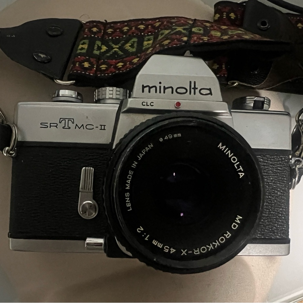 Minolta SR T MC-II Camera
